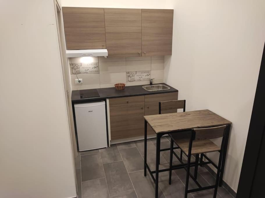 Holiday House كاتانيا المظهر الخارجي الصورة